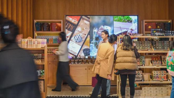 agrada Madre加速布局线下快闪店麻将胡了2中式线香越来越火阿根廷香薰品牌S(图3)
